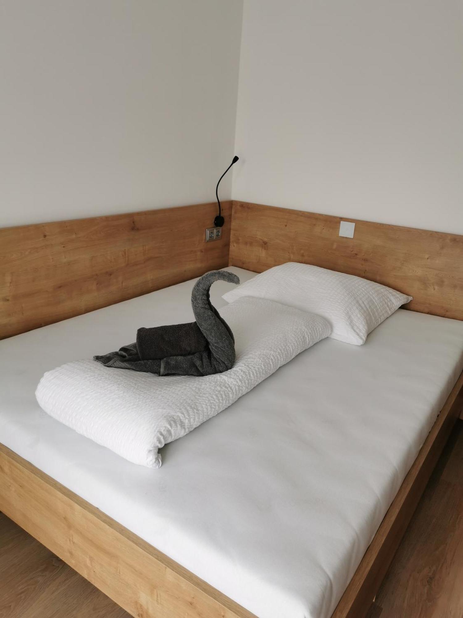 Zimmer-Lein Leingarten Quarto foto